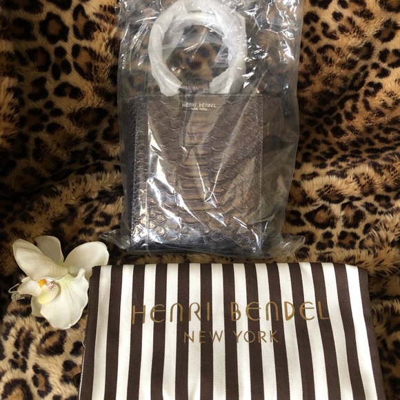 🔥BLACK FRIDAY SALE💥 🌹New Henri Bendel Marquis Snake Embossed Tote - Picture 2 of 10